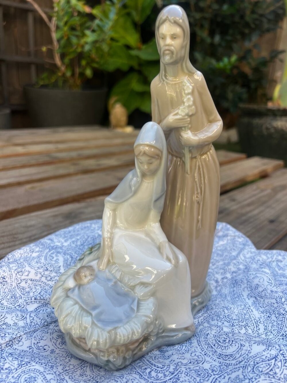 NAO by Lladro 252 Holy Family Nativity Figurine Porcelain Spain Vintage 1978